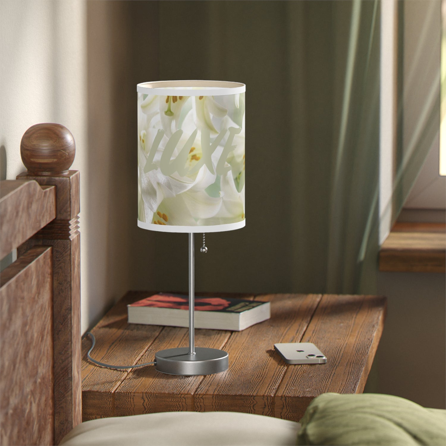 Luxe Lilies Table Lamp - Tonyalicious Tees